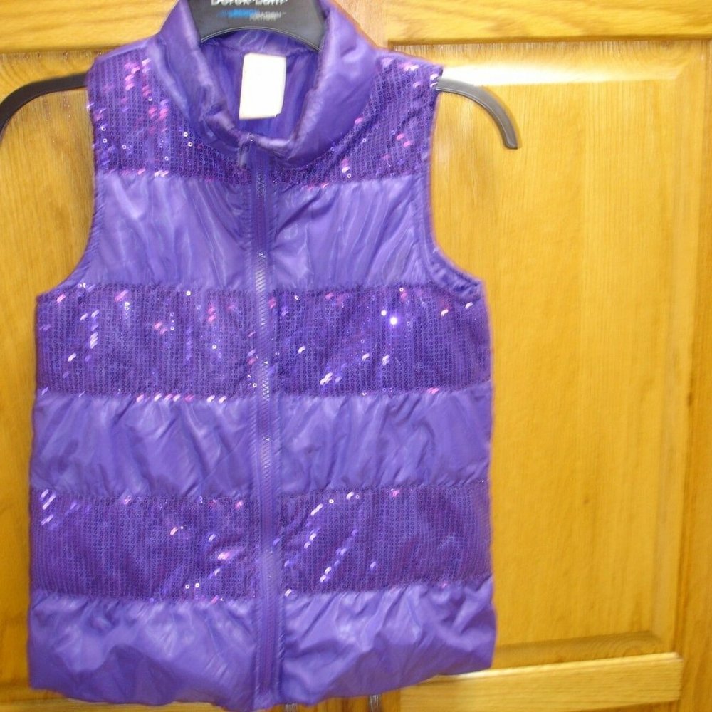 GIRL'S FADED GLORY SLEEVELESS SEQUINED PUFFY VEST